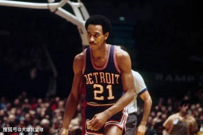 力压群雄 力压群雄