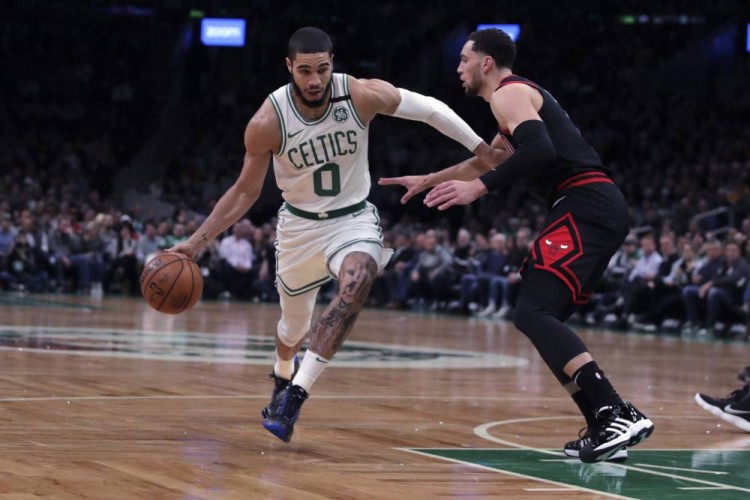 他在比赛中 他在比赛中